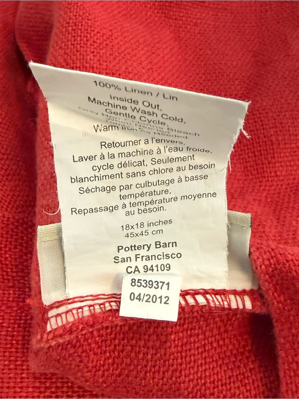 POTTERY BARN Red 100% Linen BIG BUTTON Pillow Cover Machine Wash 18” X 18”